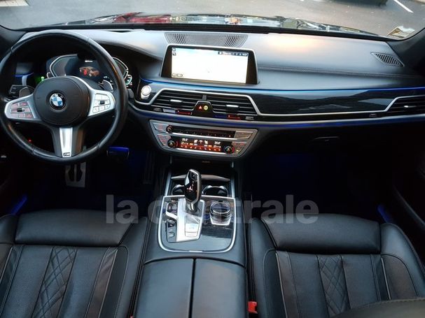 BMW 745e M Sport 290 kW image number 12