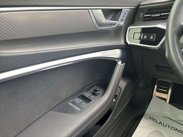 Car image 33