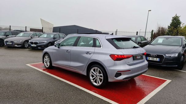 Audi A3 30 TFSI S-line Business 81 kW image number 7