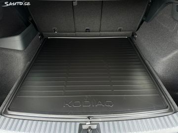 Car image 31