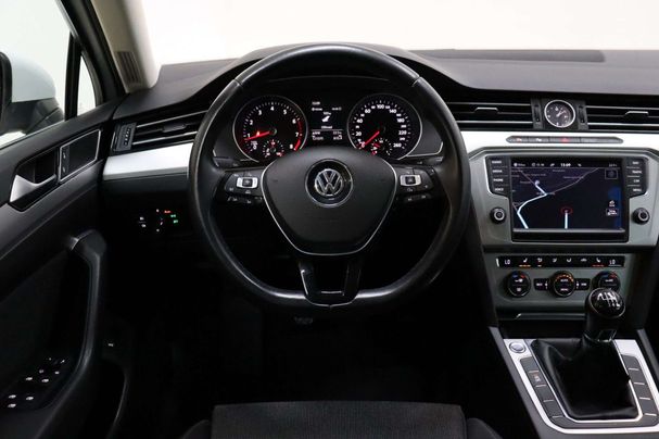 Volkswagen Passat Variant 92 kW image number 23