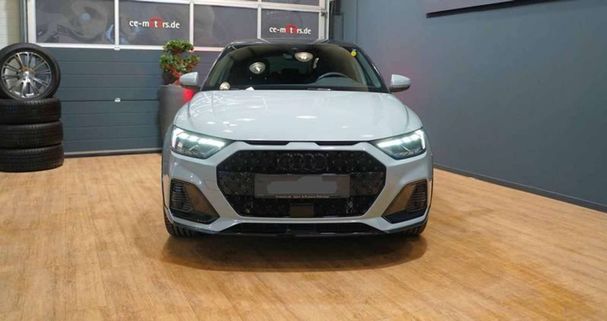 Audi A1 30 TFSI S tronic S-line Allstreet 81 kW image number 1