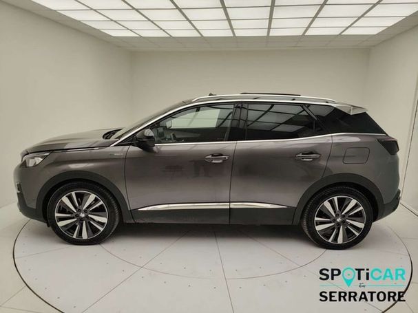 Peugeot 3008 1.6 Hybrid4 300 GT e-EAT8 220 kW image number 4