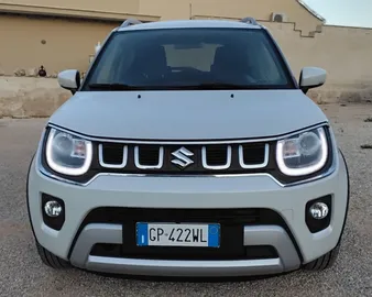 Car image 4