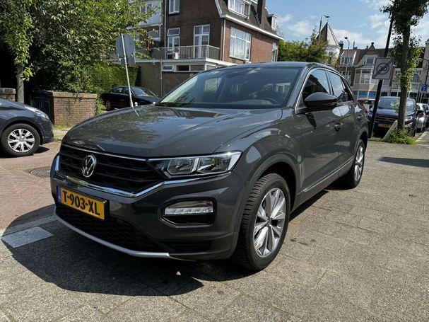 Volkswagen T-Roc 1.0 TSI T-Roc 81 kW image number 1