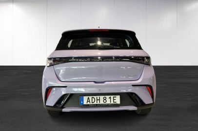 Car image 25
