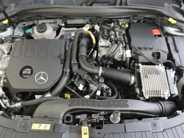 Car image 35