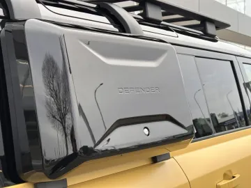 Car image 39