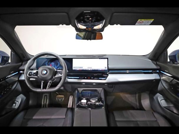 BMW 520i 140 kW image number 6