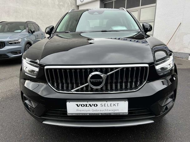 Volvo XC40 Plug-in Hybrid T4 Inscription Expression 155 kW image number 3