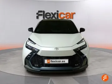 Car image 2