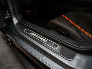 Car image 36