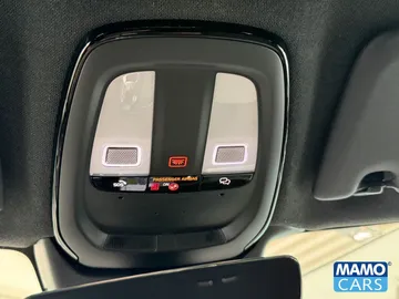 Car image 45
