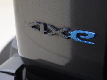 Car image 38