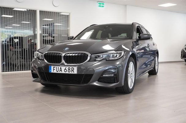 BMW 330 Touring xDrive 185 kW image number 1