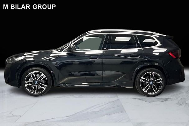 BMW iX1 xDrive30 M Sport 225 kW image number 5