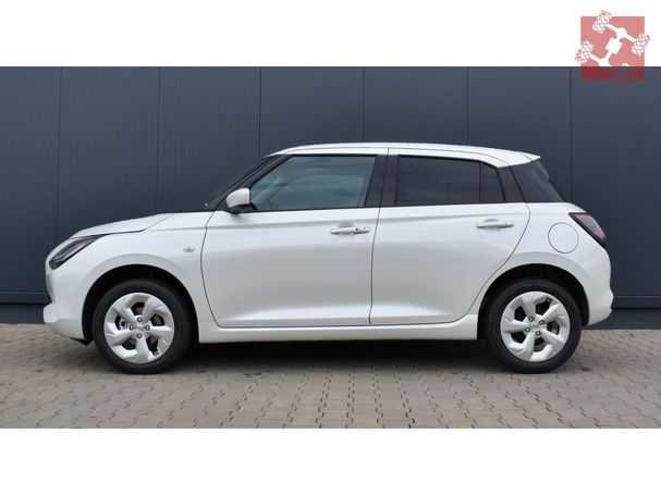 Suzuki Swift 1.2 Hybrid Comfort 61 kW image number 4