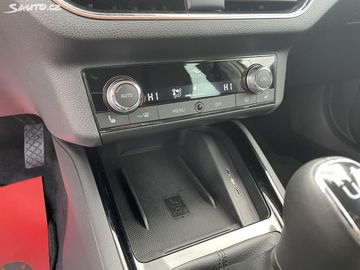 Car image 33