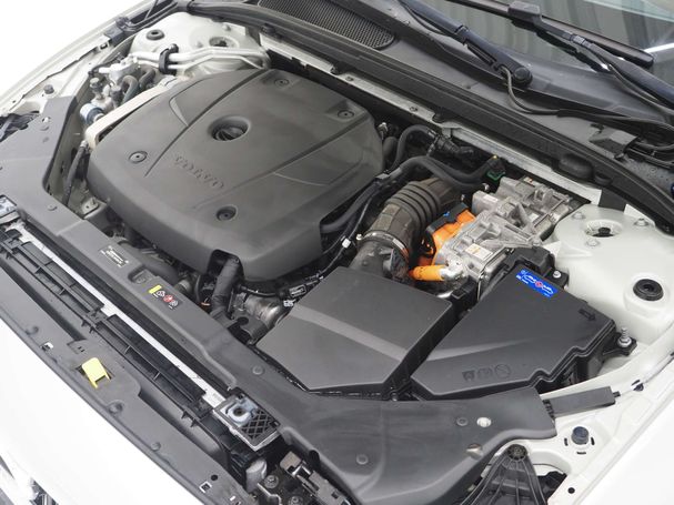 Volvo V60 T8 Twin Engine Inscription AWD 287 kW image number 7