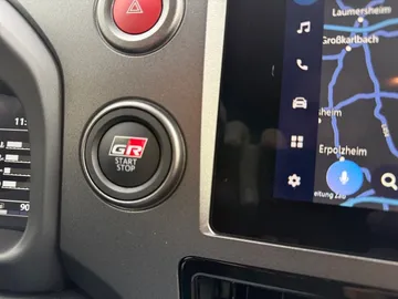 Car image 29