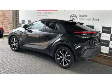 Car image 2