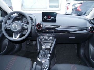 Car image 16