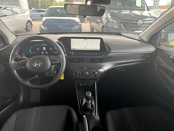 Car image 11