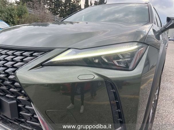 Lexus UX 250h 135 kW image number 9