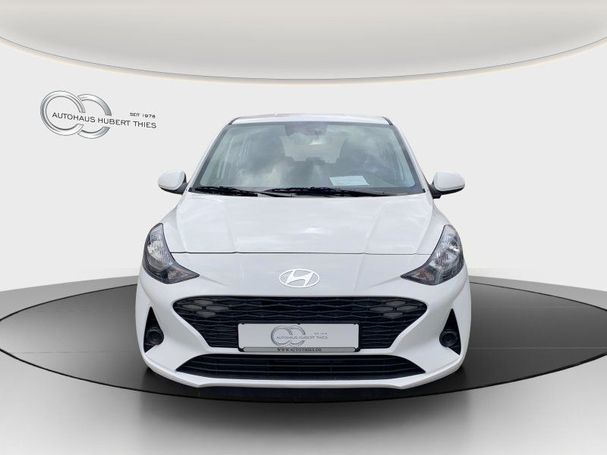 Hyundai i10 1.0 Trend 49 kW image number 3