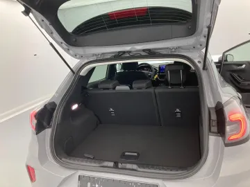 Car image 33