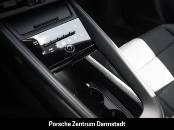 Car image 33