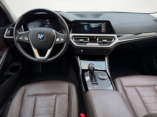 BMW 330 Touring Advantage 185 kW image number 12