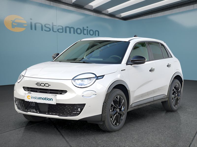 Fiat 600 Hybrid DCT 107