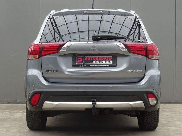 Mitsubishi Outlander 2.2 DI-D 4WD 110 kW image number 15