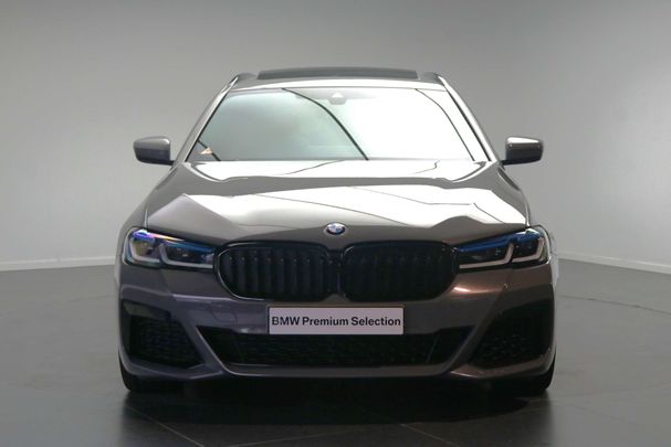 BMW 530i Touring 185 kW image number 2