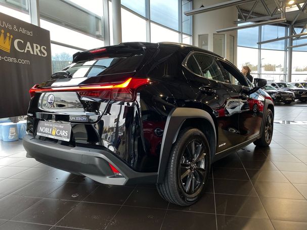 Lexus UX 250h 135 kW image number 7