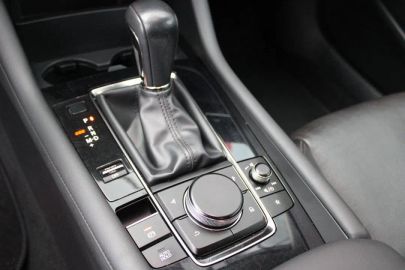 Car image 33