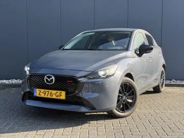 Car image 18