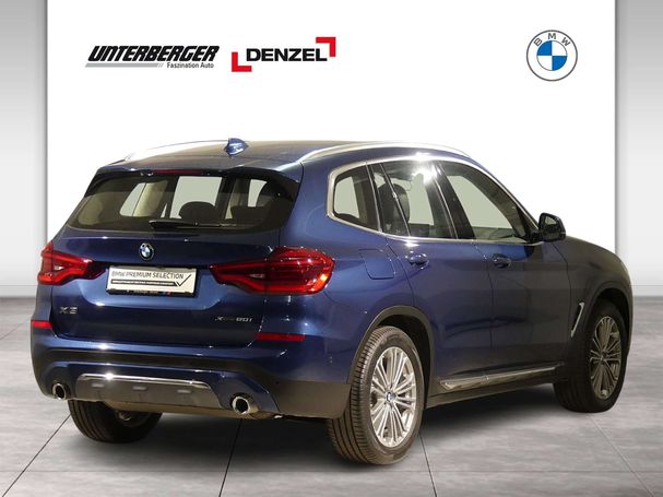 BMW X3 xDrive20i Luxury Line 135 kW image number 2