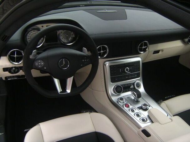 Mercedes-Benz SLS AMG SPEEDSHIFT 420 kW image number 10