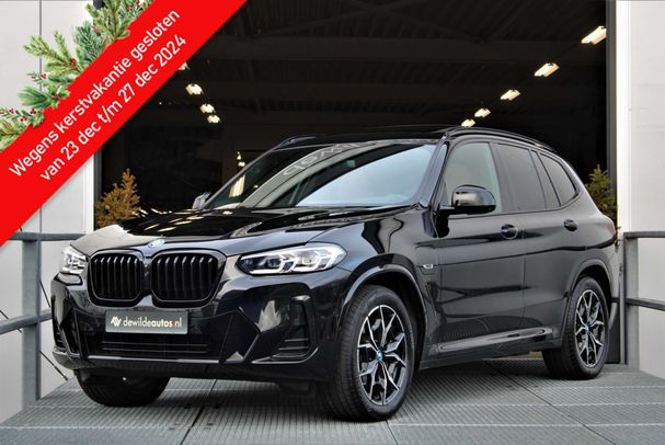 BMW X3 xDrive30e 215 kW image number 1