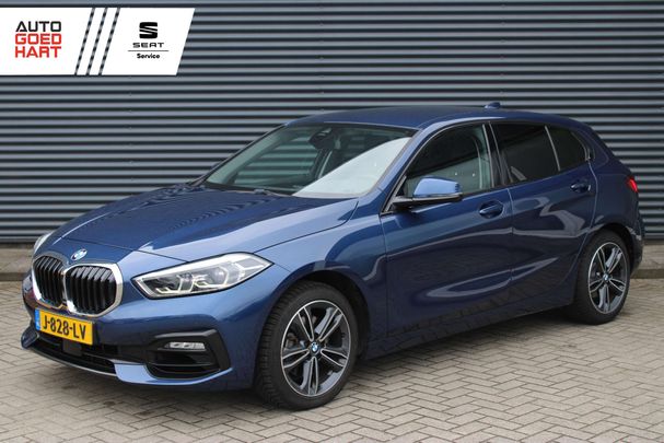 BMW 118i Sport Line 104 kW image number 1