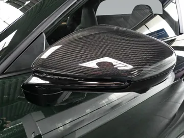 Car image 27