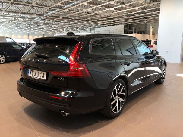 Volvo V60 T6 AWD Momentum 250 kW image number 6