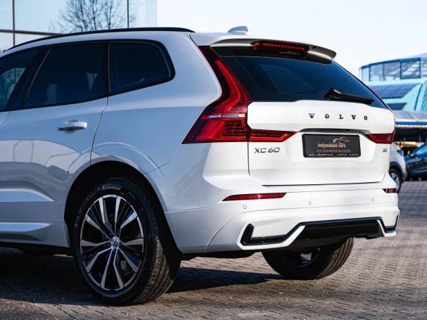 Volvo XC60 B4 Plus Dark 145 kW image number 11