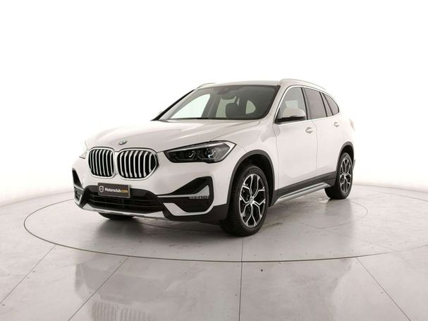 BMW X1 sDrive18d xLine 110 kW image number 1