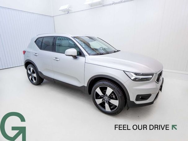 Volvo XC40 T3 Momentum 115 kW image number 2