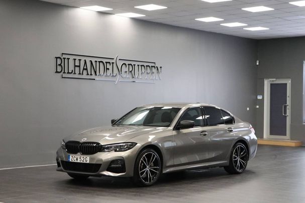 BMW 330 e xDrive 216 kW image number 1