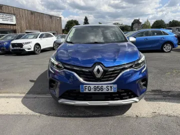 Car image 4