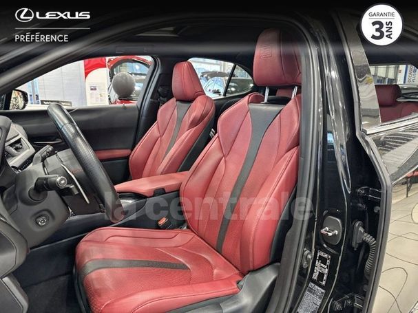 Lexus UX F SPORT 135 kW image number 22